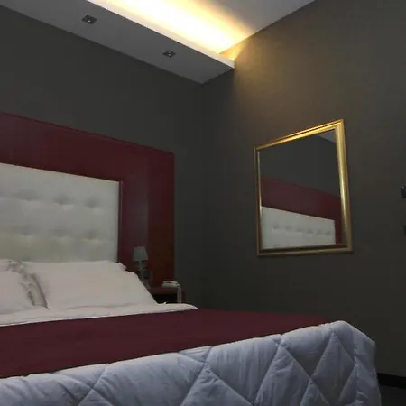 Guiren Dal 1959 3* Nápoles