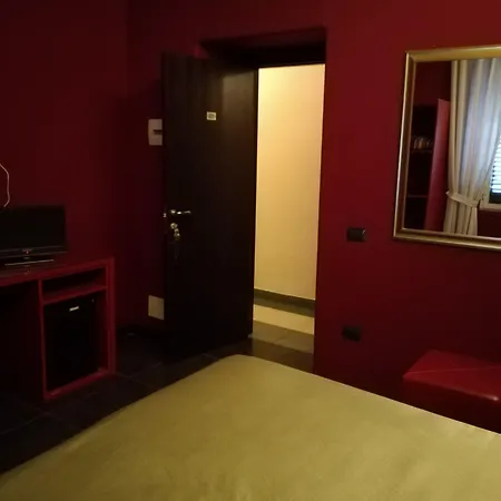 Guiren Dal 1959 3* Nápoles