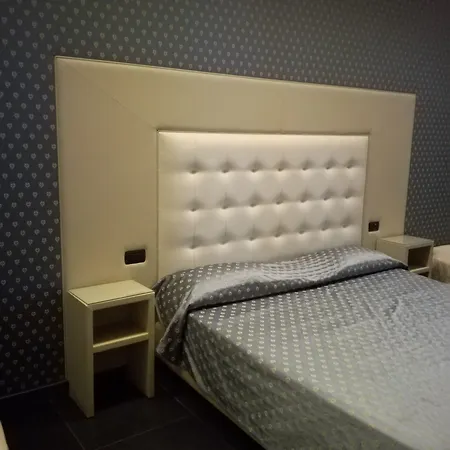 Guiren Dal 1959 Hotel 3*