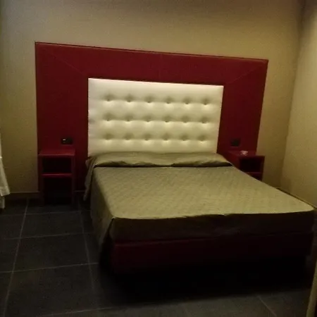 Guiren Dal 1959 Otel 3*